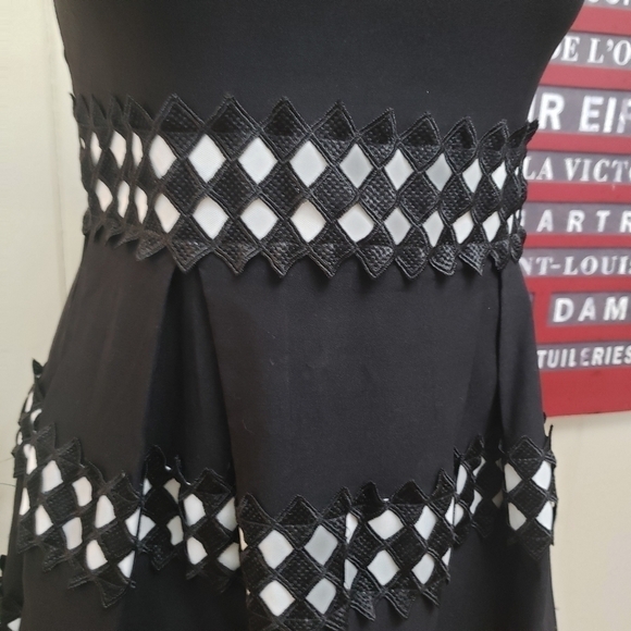 Jun & Ivy black & white fit and flare dress Size Medium - Picture 5 of 15